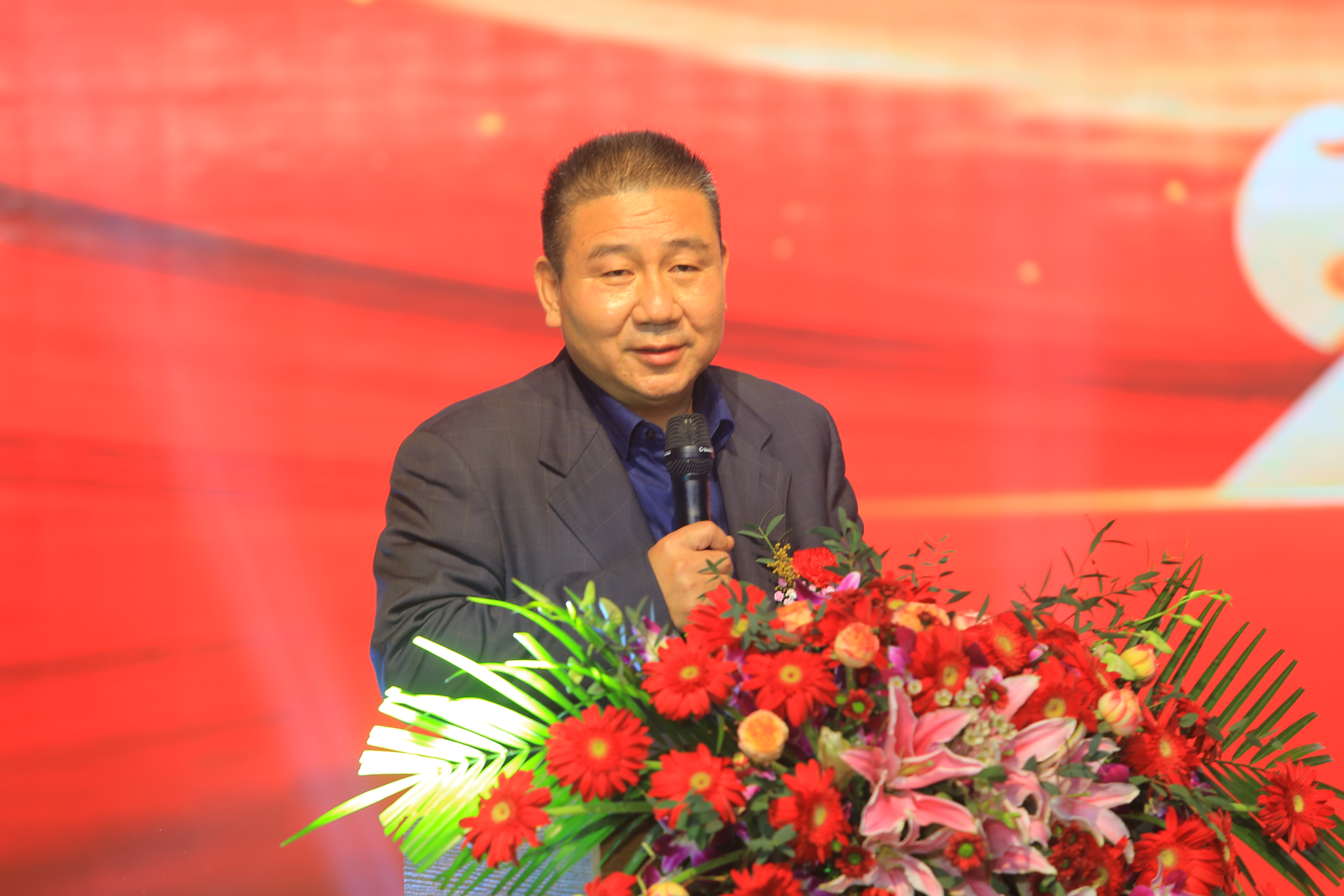 公司董事長(zhǎng)吳學(xué)民.JPG